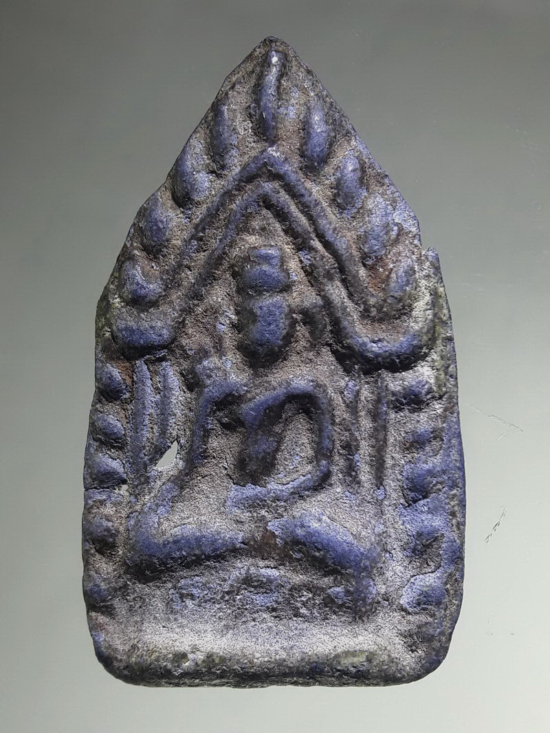 Antig FB 12778 พระขุนแผน 2 หน้า ศิลปะ สุพรรณบุรี เนื้อชินเขียว