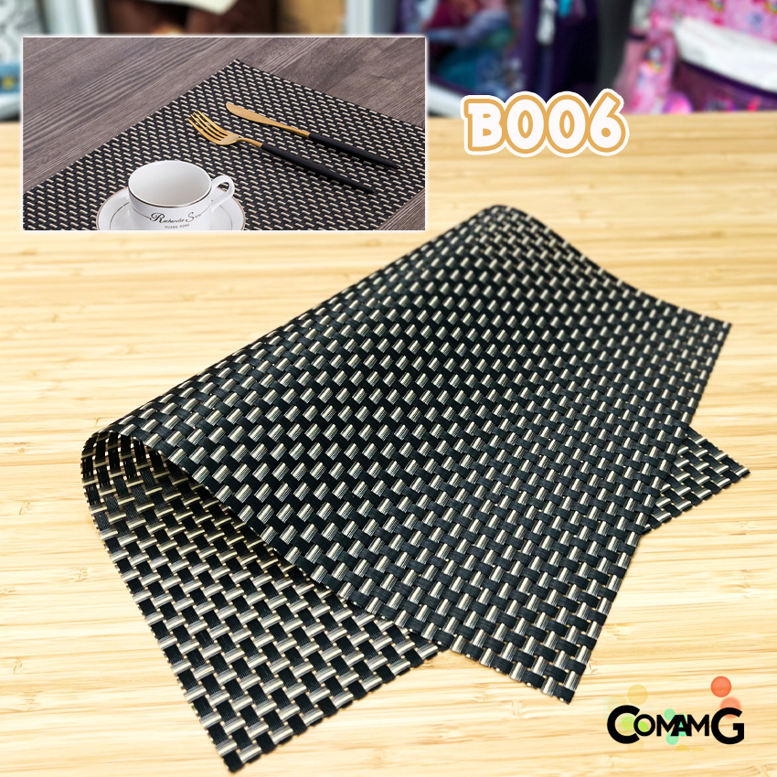 แผ่นรองจาน ที่ตกแต่งโต๊ะอาหาร ที่รองจาน PVC แบบสี่เหลี่ยมผืนผ้า ลายตารางใหญ่ ขนาด45x30ซม พร้อมส่ง มีหลายสี