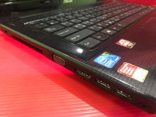 ( SOLD OUT ) ASUS A42JE-VX077D