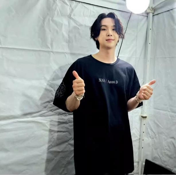 เสื้อยืด BTS SUGA : คอนเสิร์ต AgustD D-Day