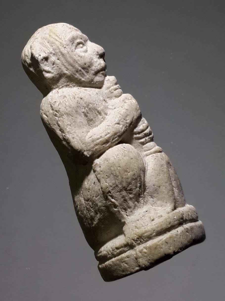 รหัสสินค้า พระไม่ทราบที่ 397 พญาลิง เนื้อผง ลอยองค์ ไม่ทราบที่