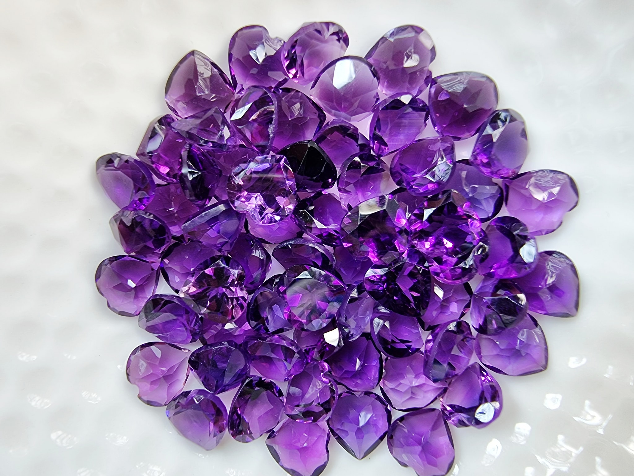 อเมทิสหัวใจ 7mm. 5 กะรัต