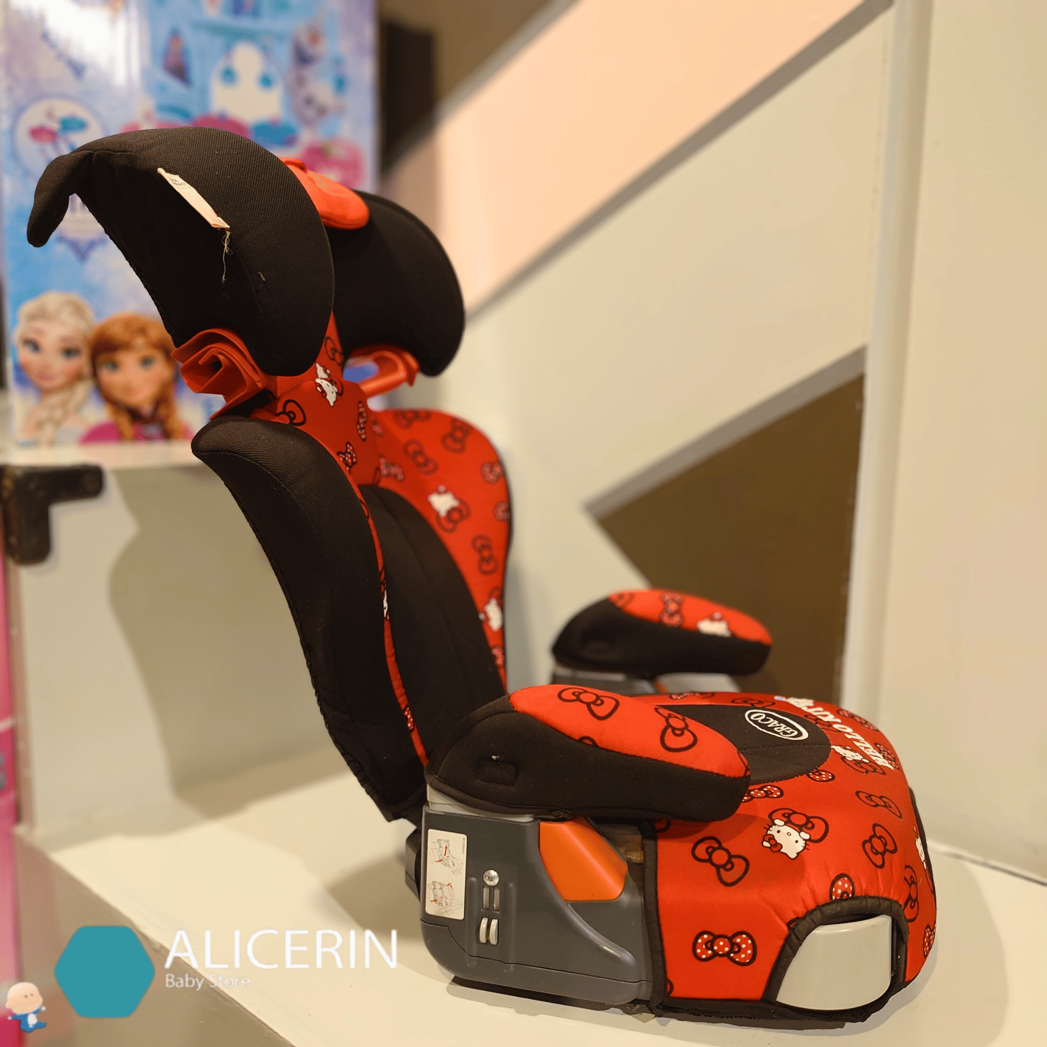 บูสเตอร์ Booster Seat "Graco" Junior Maxi Plus Limited Hello kitty ผ่านการตรวจมาตรฐานความปลอดภัยสินค้ามือสอง