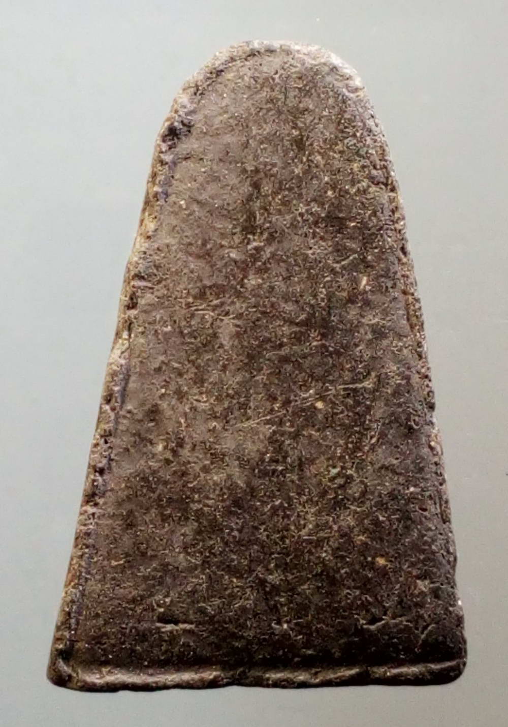 รหัสสินค้า หลวงปู่ทวด วัดต่างๆ 199 หลวงปู่ทวด เนื้อผงใบลาน หลังเรียบ พิมพ์กลาง ไม่ทราบปีที่สร้าง ไม่ทราบวัดที่ออก