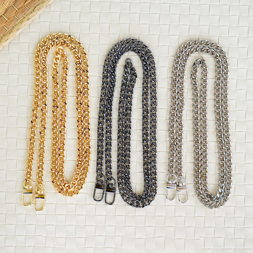 สายโซ่ สายกระเป๋า สายกระเป๋าโซ่เหล็กตัดเหลี่ยม อย่างดี อย่างหนา ห่วงตัวยู 120CM อะไหล่เงิน-อะไหล่ทอง-อะไหล่คาร์บอน พร้อมส่ง