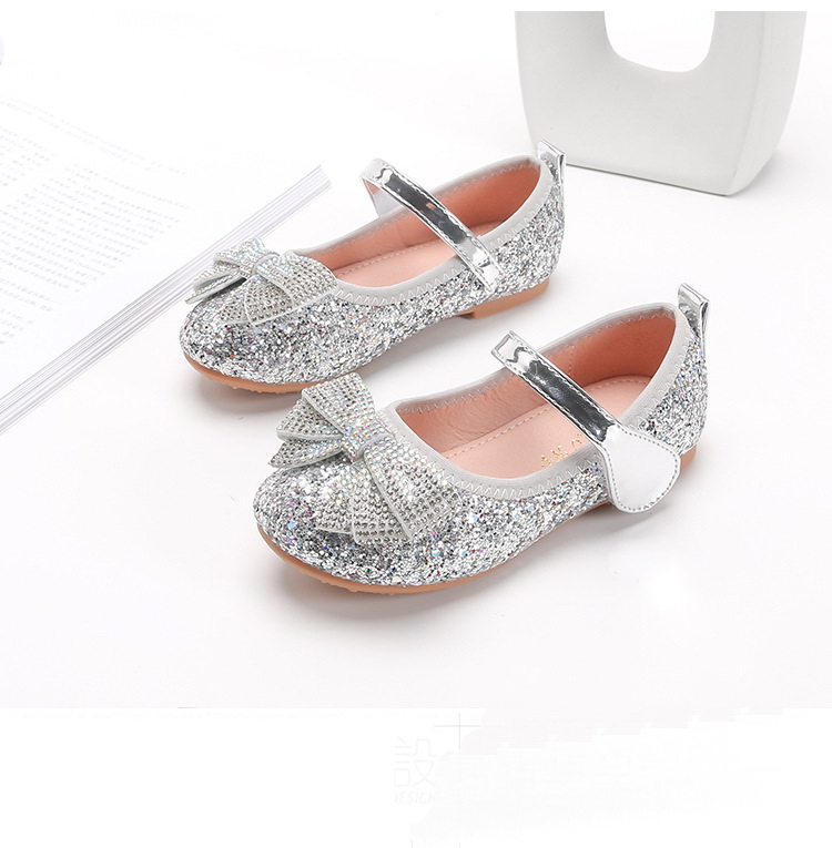 Shoe1504- รองเท้าคัชชูเด็กเล็ก-เด็กโต รองเท้าคัชชูเด็กหญิง แต่งโบว์หน้าสวยหรู ไม่มีส้น ใส่สบาย (ความยาววัดจากพื้นภายใน ให้ใช้ความยาวเท้า +0.5 cm.แล้วแลือก)