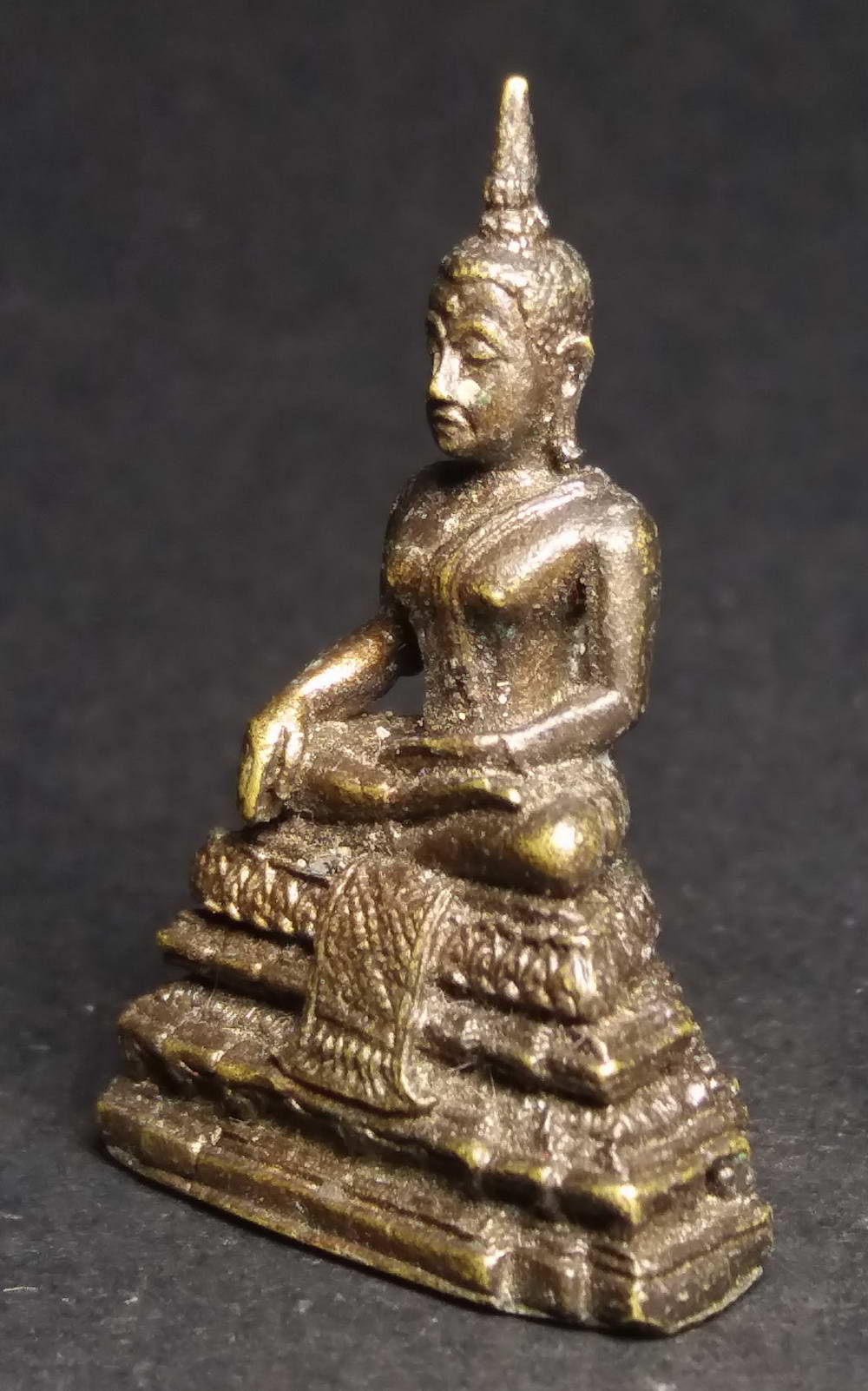 รหัสสินค้า พระกริ่ง พระหล่อ 122 รูปหล่ออุดกริ่ง พระมงคลบพิตร วัดมงคลบพิตร จังหวัดอยุธยา ไม่ทราบปีที่สร้าง พระรายการนี้ให้เช่าบูชาแล้ว