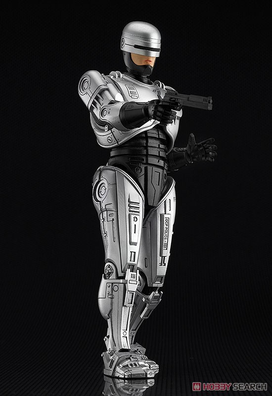เปิดรับPreorder มัดจำ 700 บาท Hagane Works Robocop (Completed) โมเดลสำเร็จ