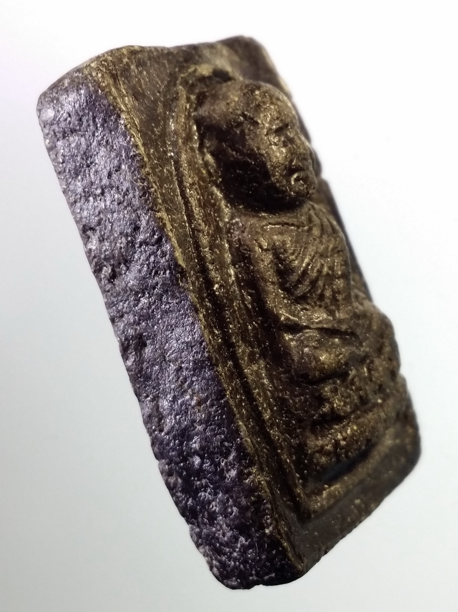 รหัสสินค้า หลวงปู่ทวด วัดต่างๆ 514 หลวงปู่ทวด พิมพ์กลักไม้ขีด เนื้อผงคลุกรัก ไม่ทราบที่