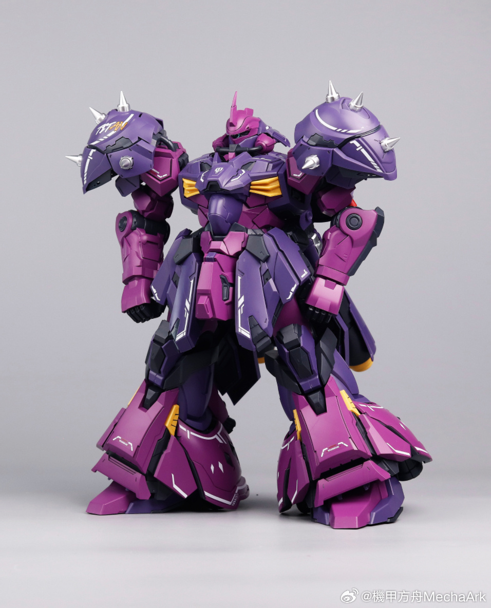 [MECHA ARK] MG 1/100 Dominant Titan (Messer Commander)