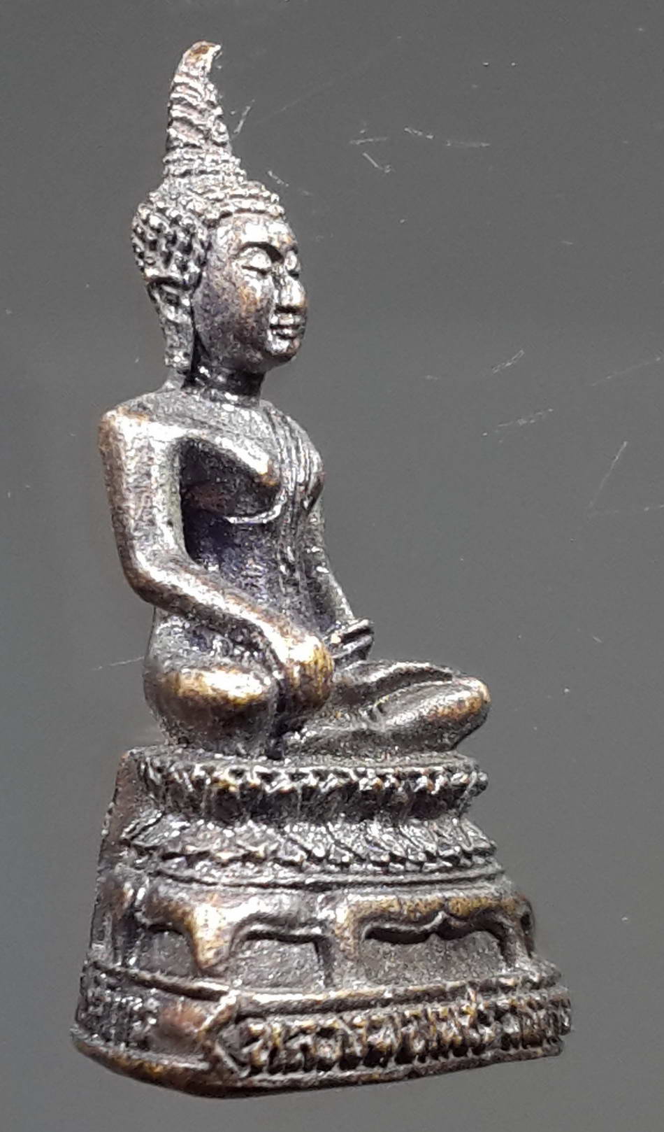 รหัสสินค้า พระกริ่ง พระหล่อ 197 รูปหล่อเนื้อโลหะผสม หลวงพ่อเพชร วัดบ้านนา อำเภอสามง่าม จังหวัดพิจิตร