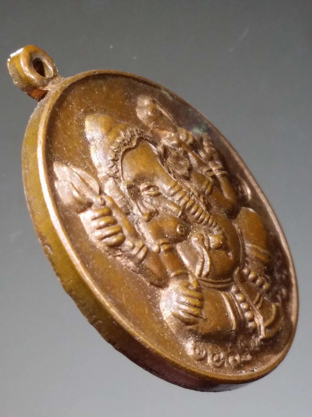 รหัสสินค้า เทพจีน - เทพฮินดู 040 เหรียญพระพิฆเณศวร จัดสร้างโดยเทศบาลตำบลสำโรงเหนือ จังหวัดสมุทรปราการ สร้างปี 2553