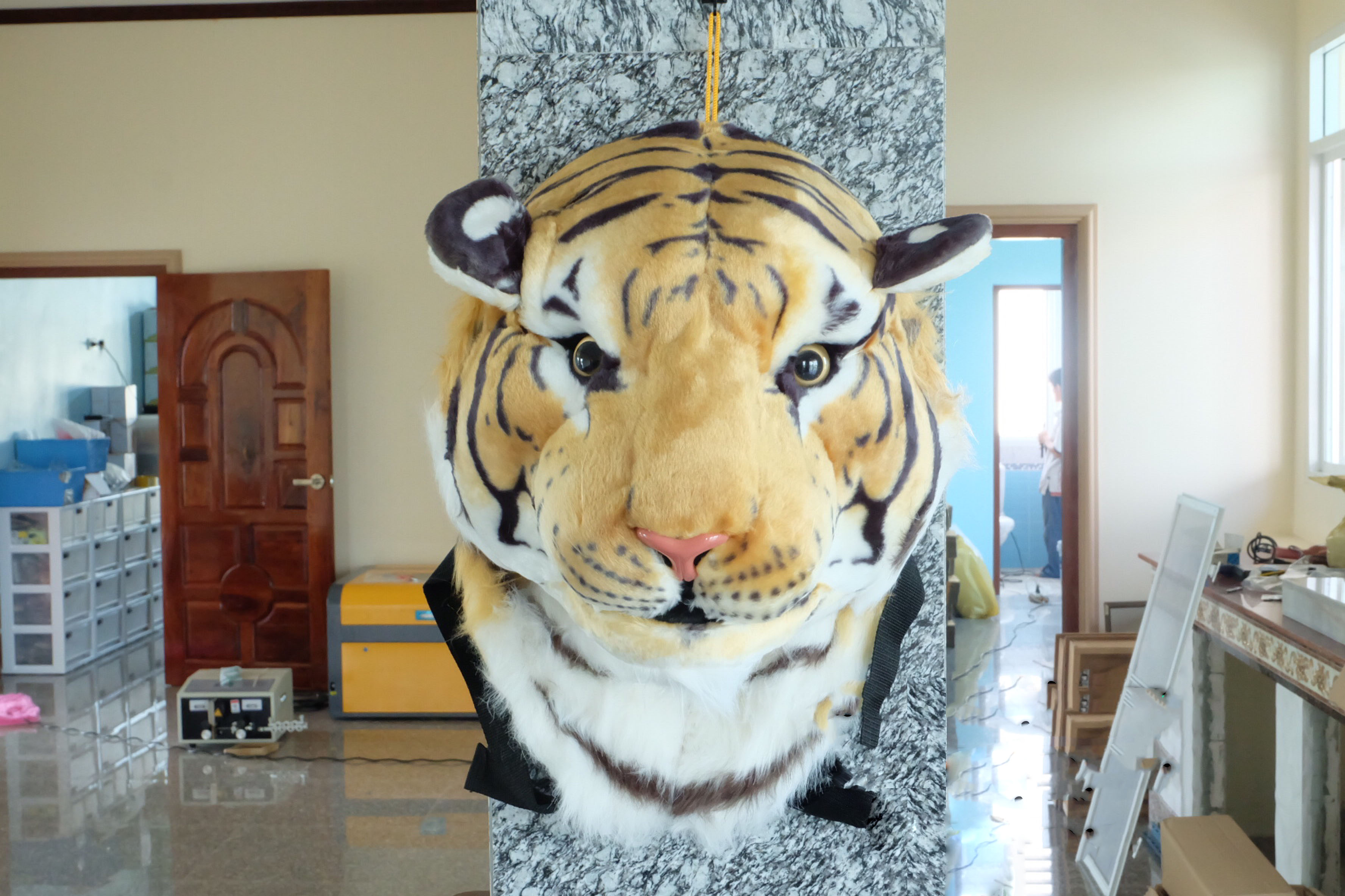 กระเป๋าหัวเสือ หัวสิงโต กระเป๋าสะพายหลัง ใบใหญ่ งานสวย