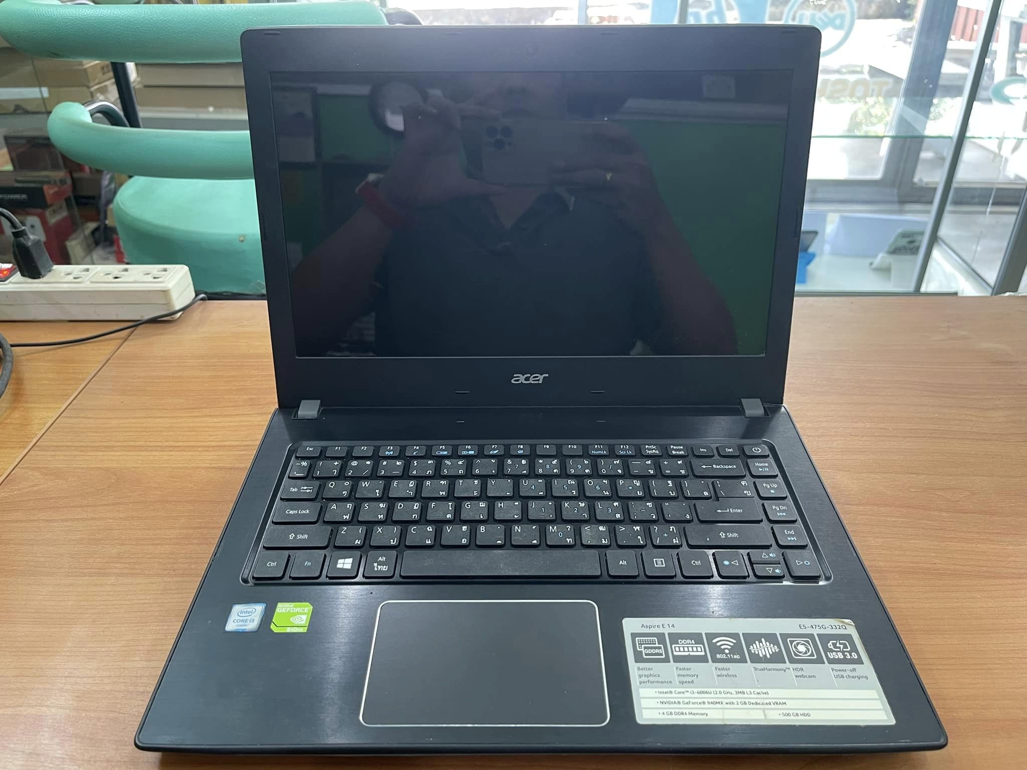 ( SOLD OUT ) Acer Aspire E5-332Q