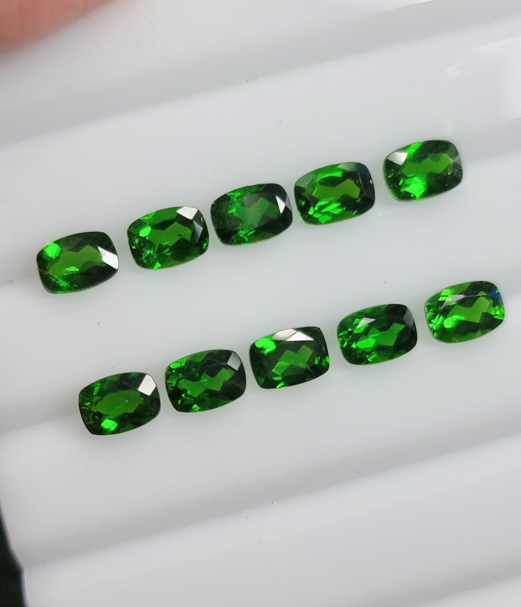 โครมไดออฟไซด์คูชั่น 7x5 mm. 1 เม็ด