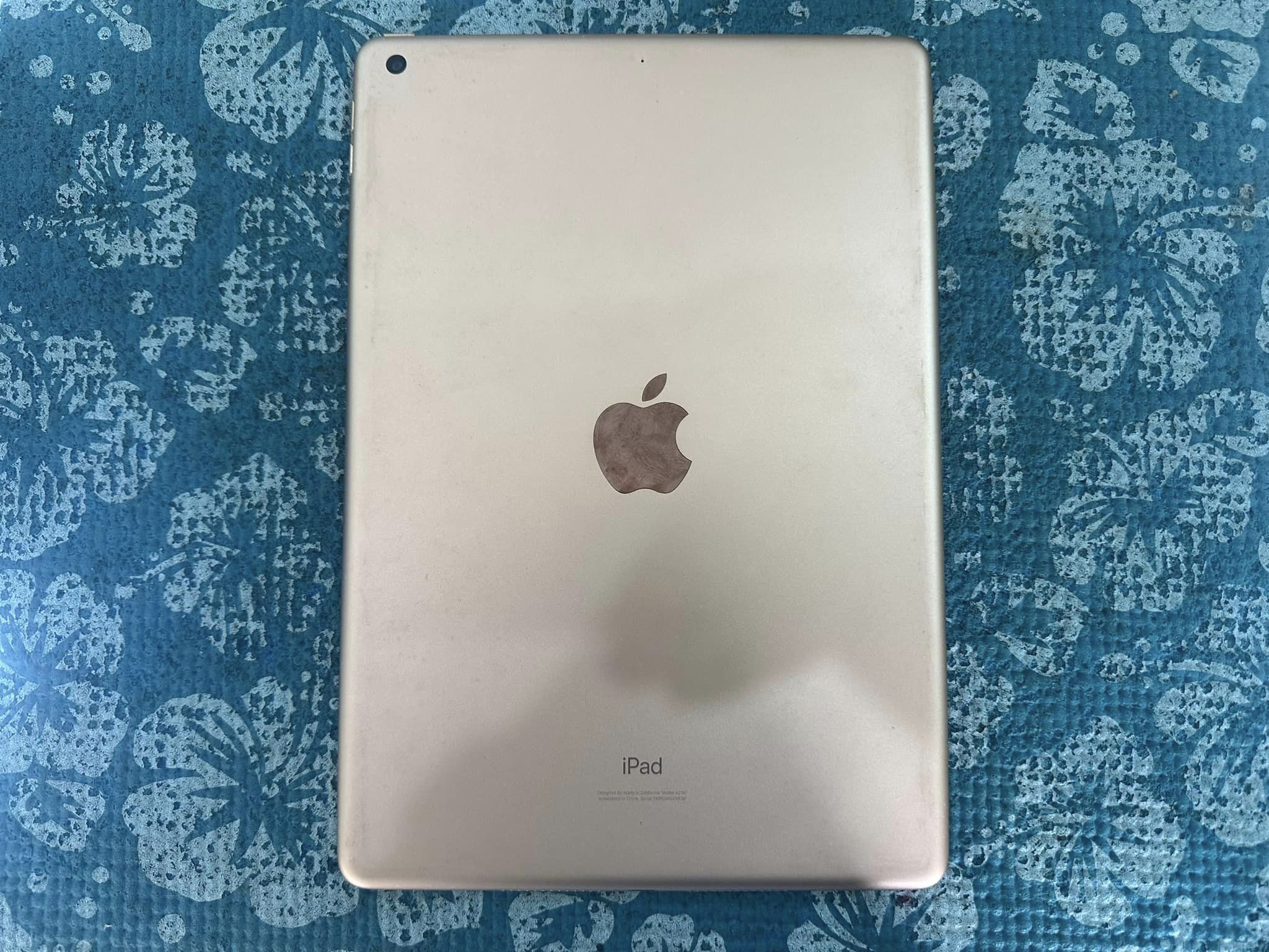 ( SOLD OUT ) iPad Gen7 32GB Wifi Model TH