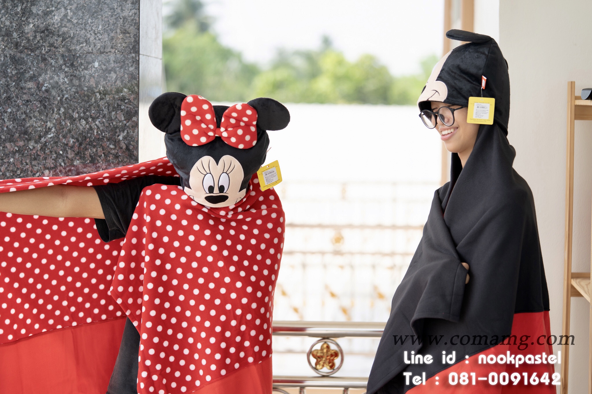 หมวกผ้าห่ม คลุมไหล่ ลายมิกกี้&มินนี่ รุ่นถอดได้ ลิขสิทธิ์แท้