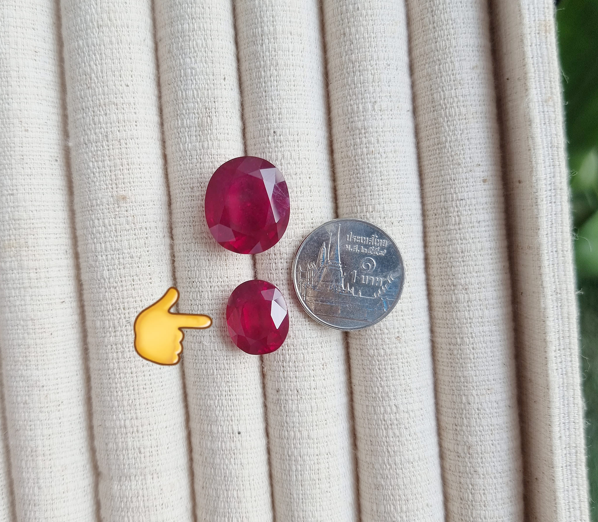 10.65กะรัต พลอยทับทิม เผาใหม่ทรงไข่