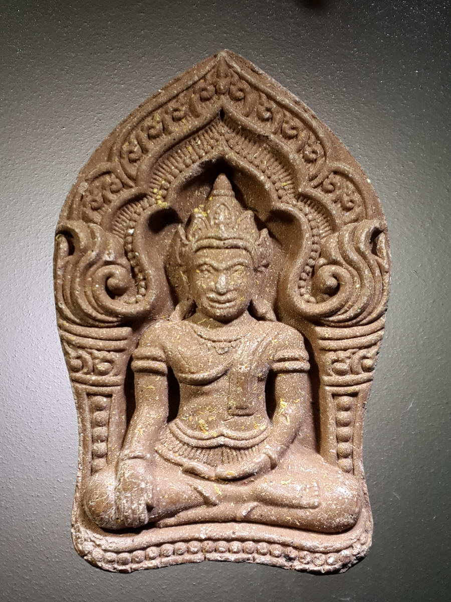 รหัสสินค้า พระเนื้อดิน เนื้อผง เนื้อว่าน 2430 พระยอดขุนพลเนื้อผง วัดตลิ่งชัน อำเภอเมือง จังหวัดสระบุรี พระรายการนี้ให้เช่าบูชาแล้ว