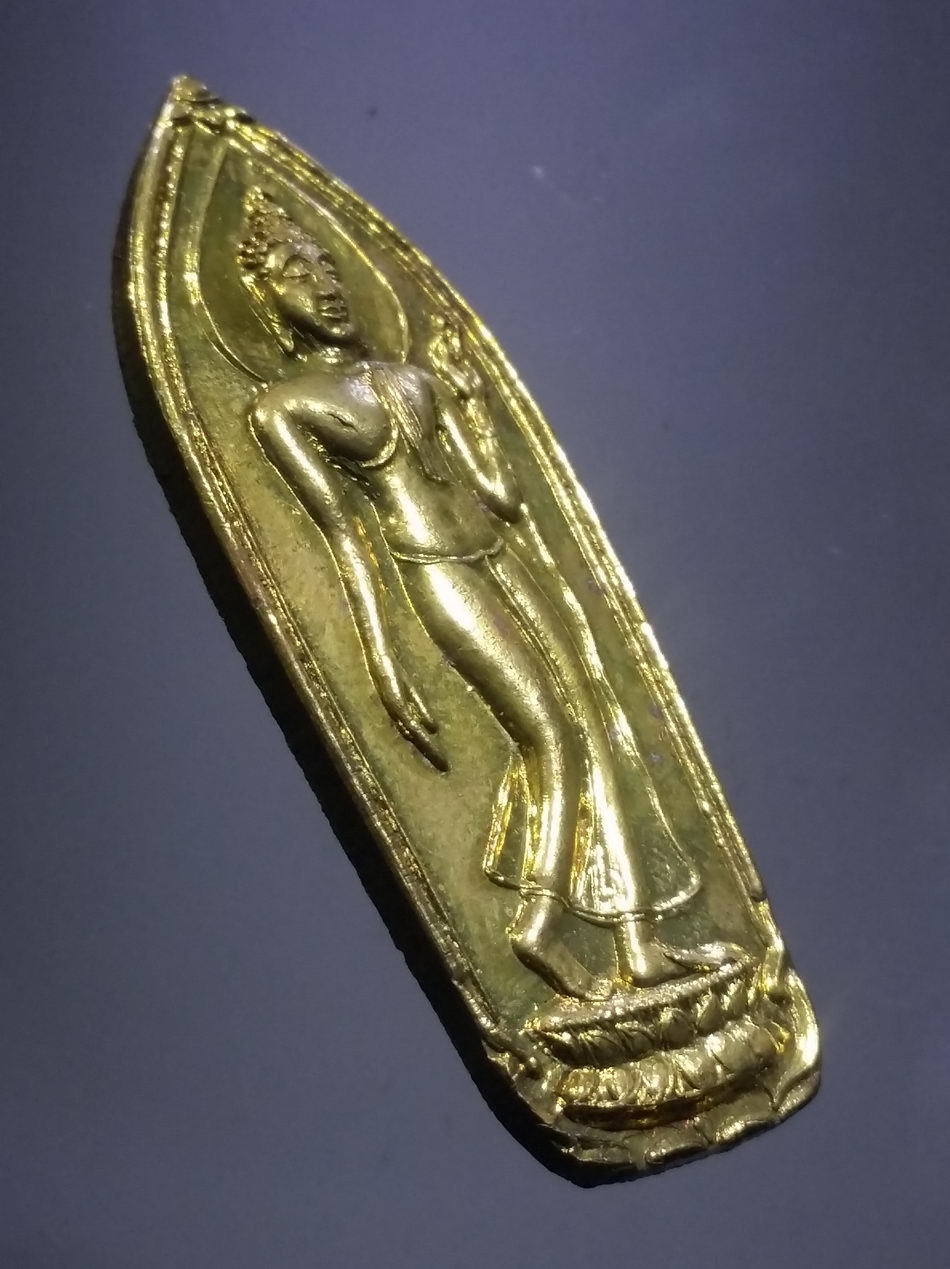 รหัสสินค้า พระมีกล่อง 3806 เหรียญพระพุทธมหาธรรมราชาลิไท ที่ระลึกในงานเททองหล่อพระพุทธรูปปางลีลา สร้างปี 2547