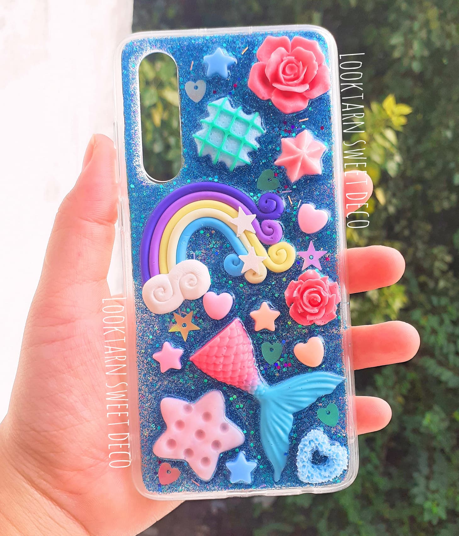เคสกากเพชรสีฟ้าเข้ม พร้อมตกแต่ง