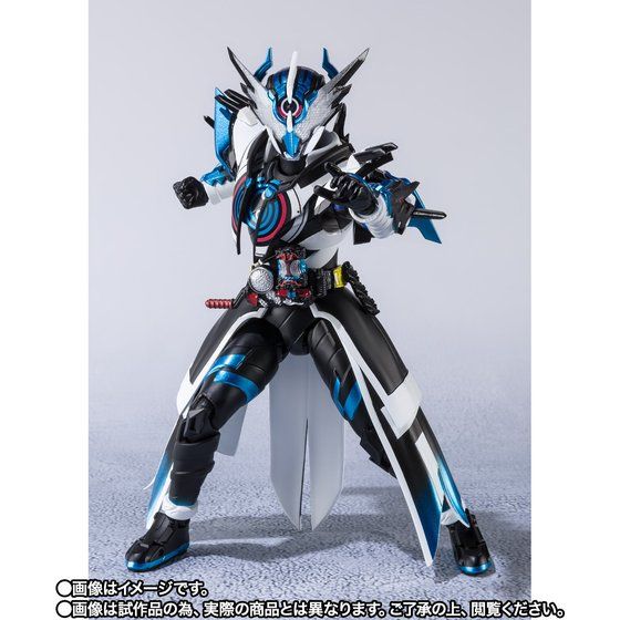 เปิดรับPreorder มัดจำ 500 บาท P-bandai S.H.Figuarts Kamen rider Cross- Z Evol โมเดลสำเร็จ