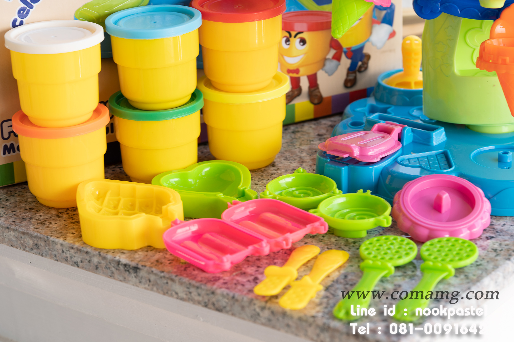 แป้งโดว์ ชุดเครื่องทำไอศครีมม้าหมุน