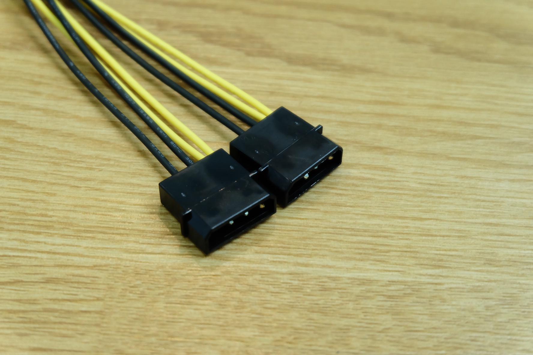 สายแปลง Molex To 8pin CPU สำหรับเสียบบนเมนบอร์ด