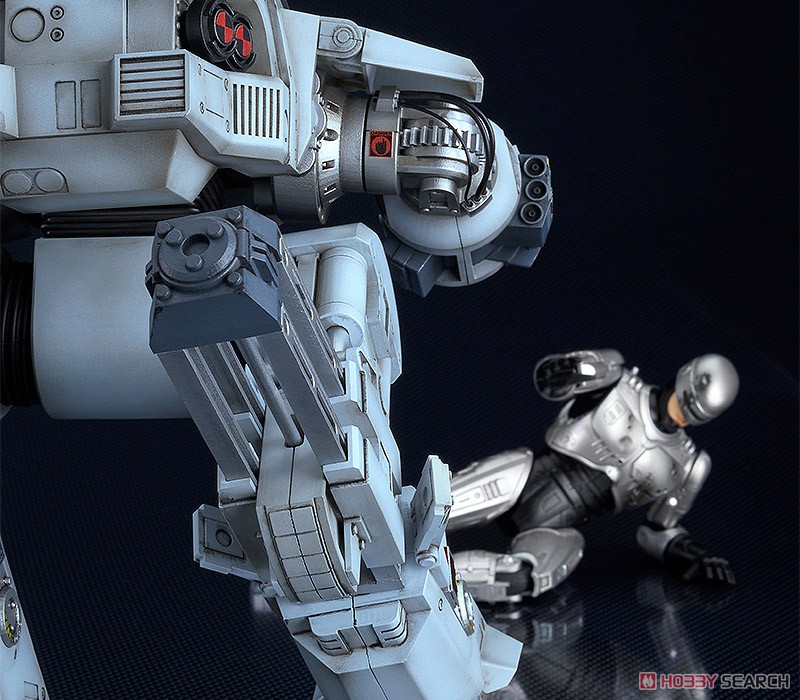 เปิดรับPreorder มัดจำ 700 บาท Hagane Works Robocop (Completed) โมเดลสำเร็จ