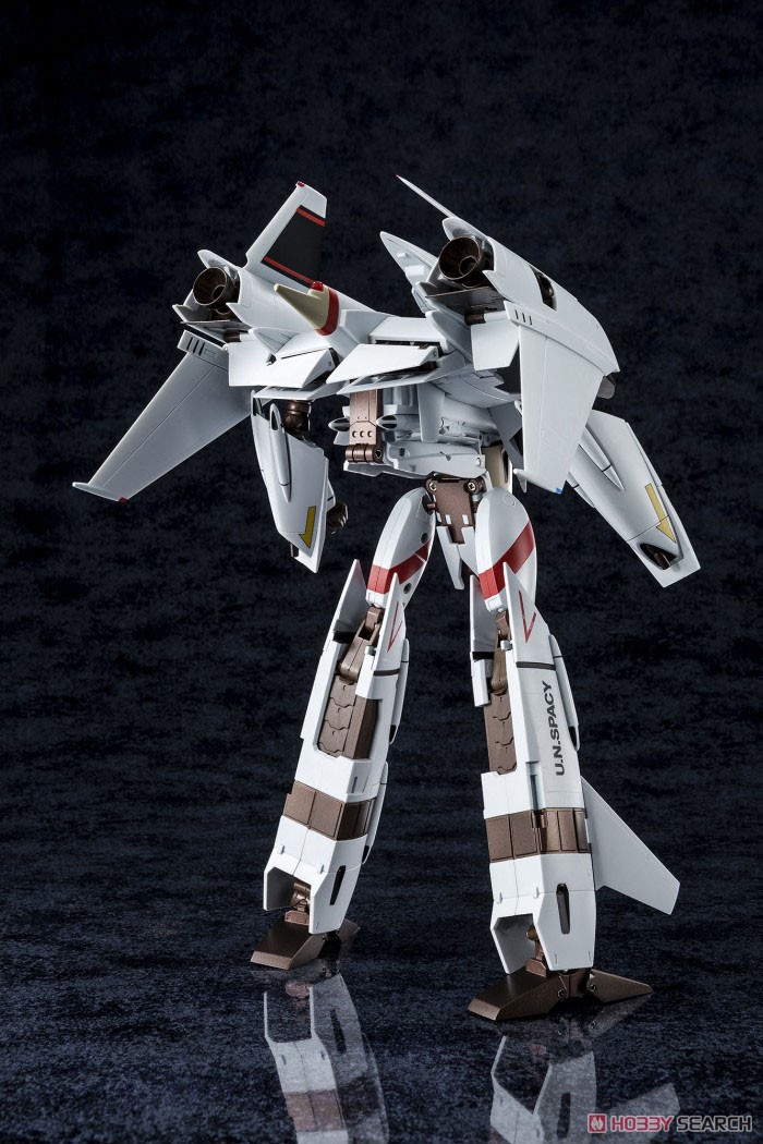 เปิดรับPreorder มัดจำ 3000 บาท 1/60 Perfect Trans VF-4A Lightning III Hikaru Ichijo (Completed)