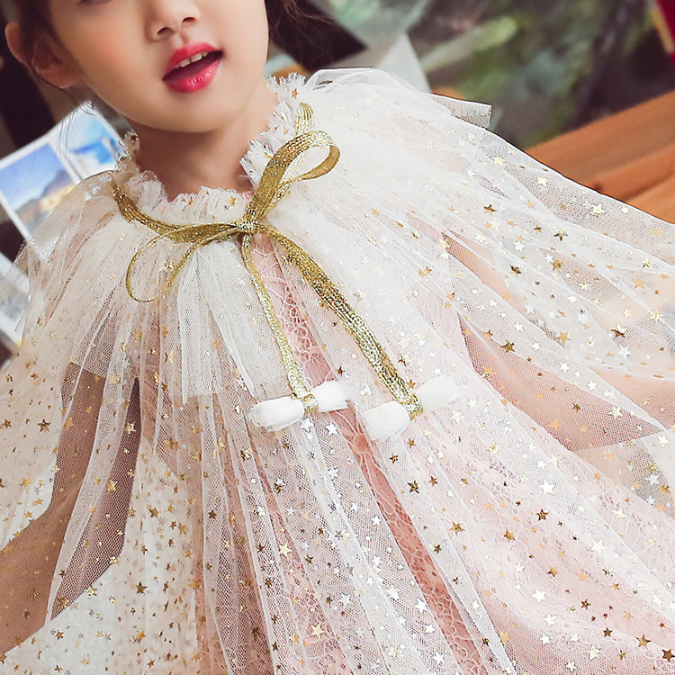 sh51021 พร้อมส่งจากไทย เสื้อคลุมสีขาวเจ้าหญิงน้อยแสนสวย สายผูกปรับขนาดตามรอบไหล่ผ้านุ่มไม่คัน