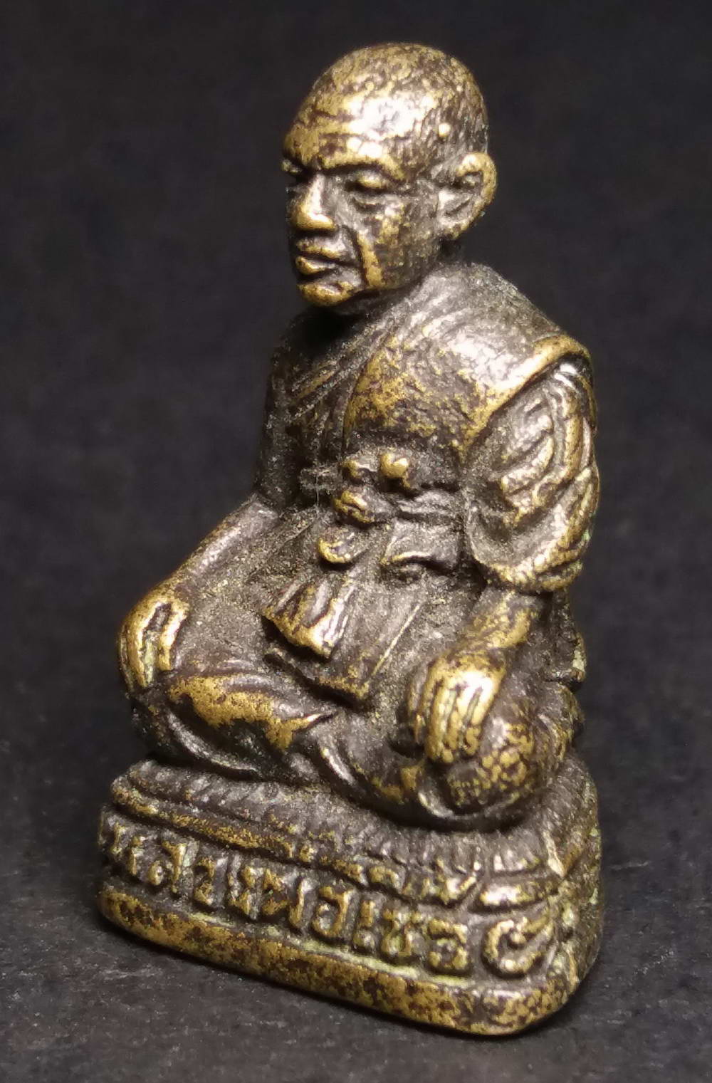 รหัสสินค้า พระกริ่ง พระหล่อ 126 รูปหล่อหลวงพ่อเชื้อ วัดคงคาราม จังหวัดพิจิตร เนื้อทองผสม หล่อตัน