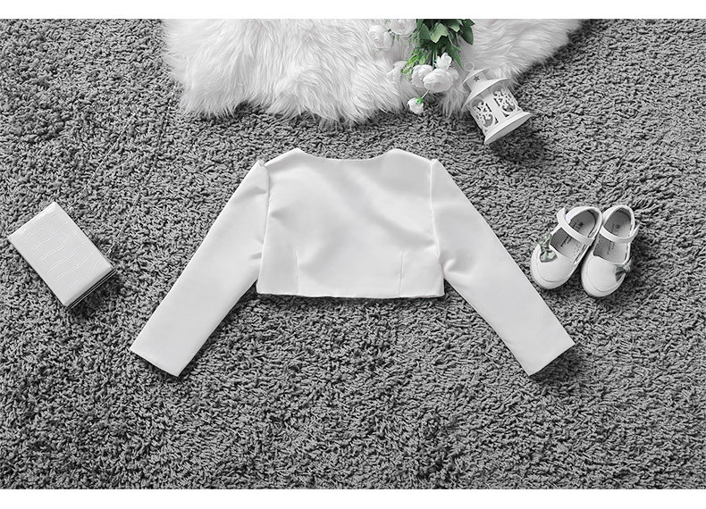 sh5101-มี3แบบ เสื้อคลุมสีขาว แขนยาว(คลิกเลือกแบบก่อนเลือกไซส์นะคะ)