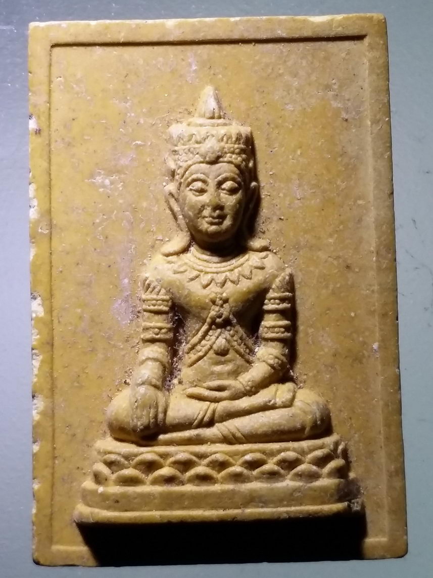 รหัสสินค้า พระเนื้อดิน เนื้อผง เนื้อว่าน 6941 พระพุทธเนื้อผง ทรงเครื่องจักรพรรดิ พระราชสุทธิญาณมงคล หลวงพ่อจรัญ วัดอัมพวัน จังหวัดสิงห์บุรี