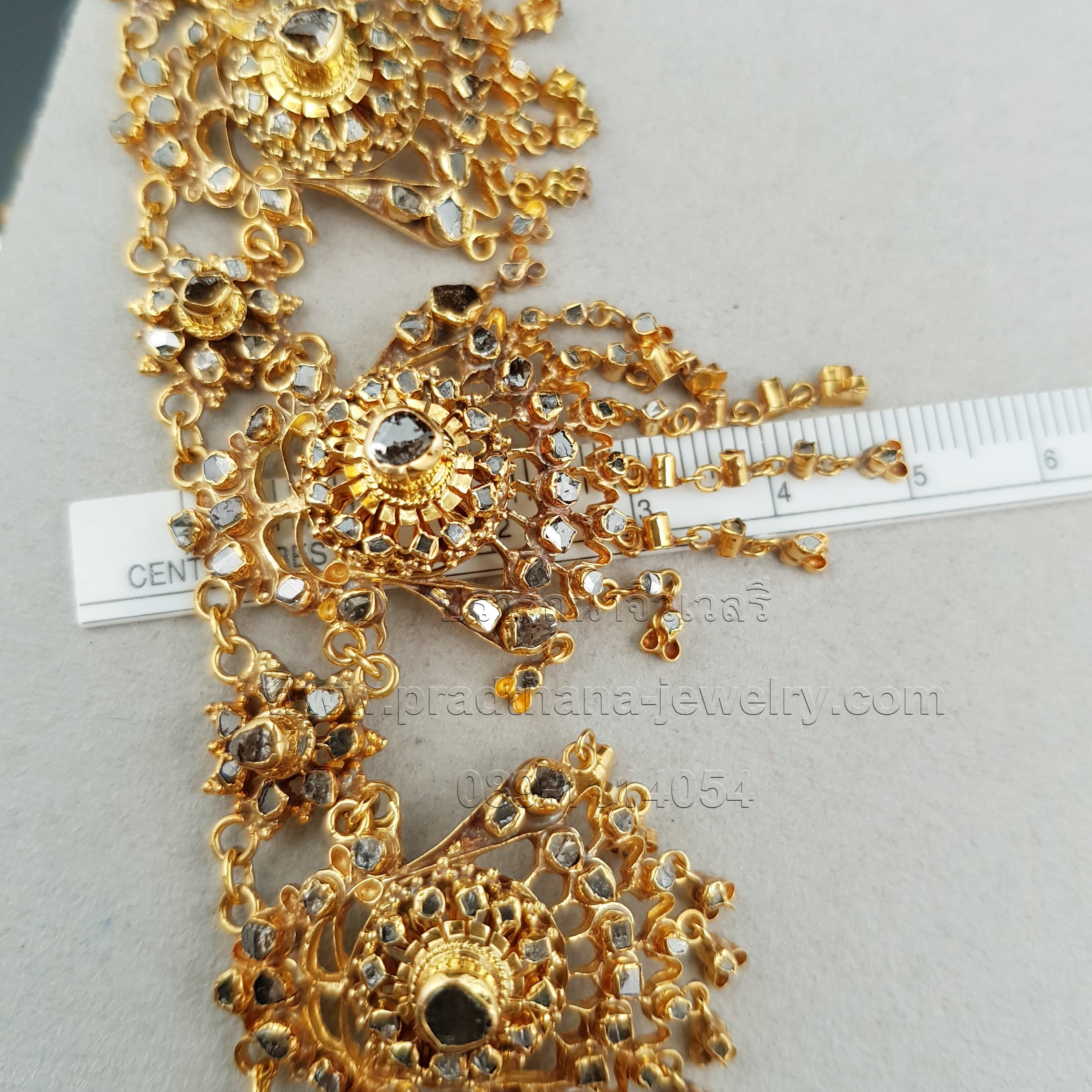 สร้อยคอระย้าเพชรซีกโบราณ