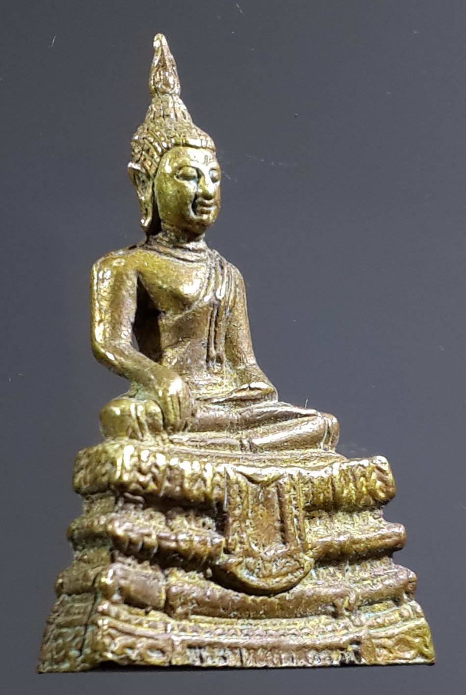 รหัสสินค้า พระกริ่ง พระหล่อ 273 รูปหล่อหลวงพ่อศรีสวรรค์ วัดนครสวรรค์ จังหวัดนครสวรรค์ เนื้อทองผสม ไม่ทราบปีที่สร้าง