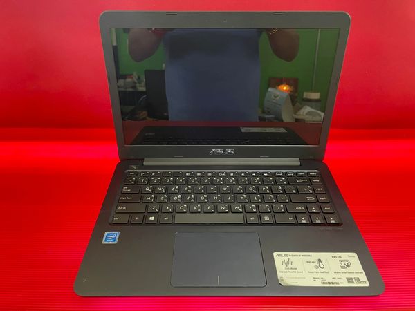 ( SOLD OUT ) Asus E402NA-GA291T