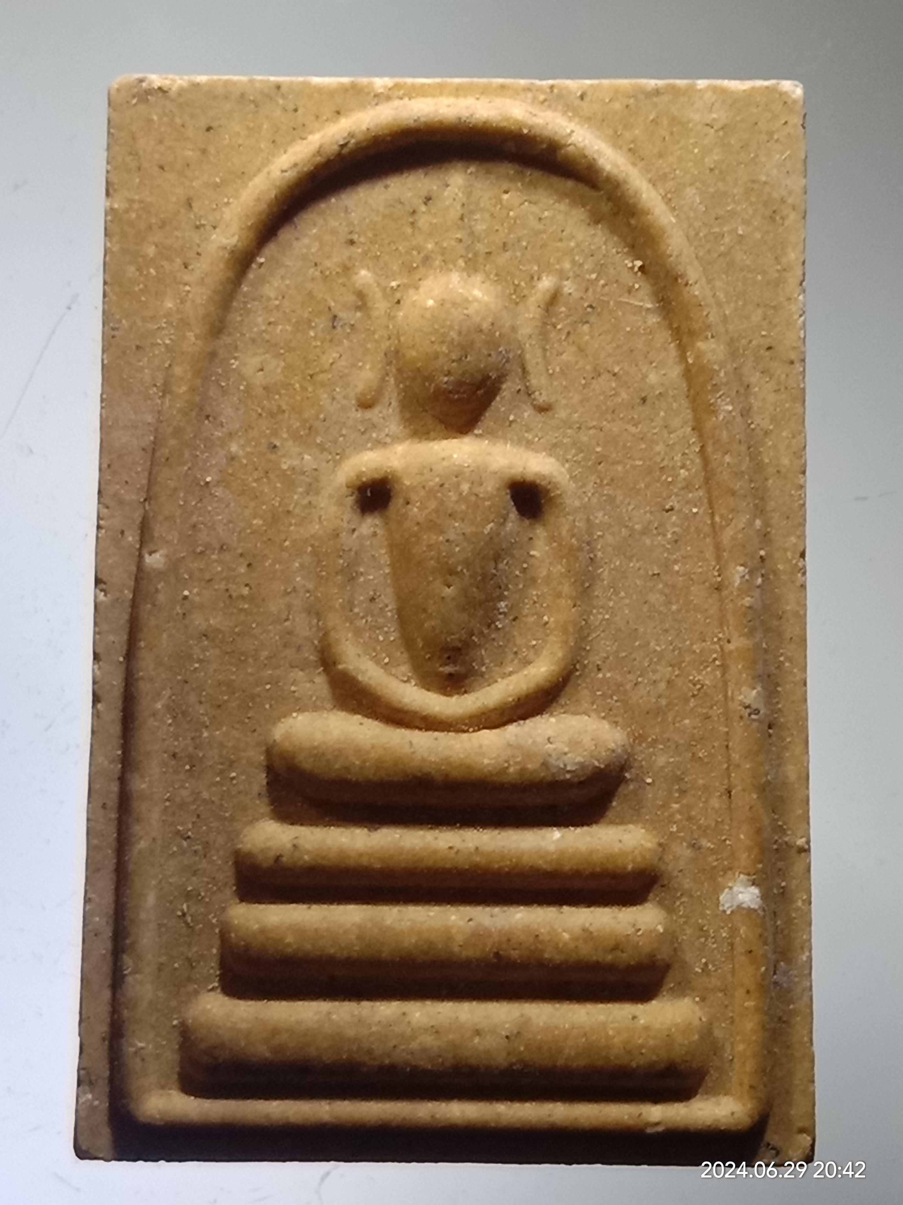 รหัสสินค้า พระสมเด็จ วัดต่างๆ 064 พระสมเด็จเนื้อผงฐานสามชั้น หูบายศรี พระราชอุทัยกวี พุฒ วัดทุ่งแก้ว จังหวัดอุทัยธานี