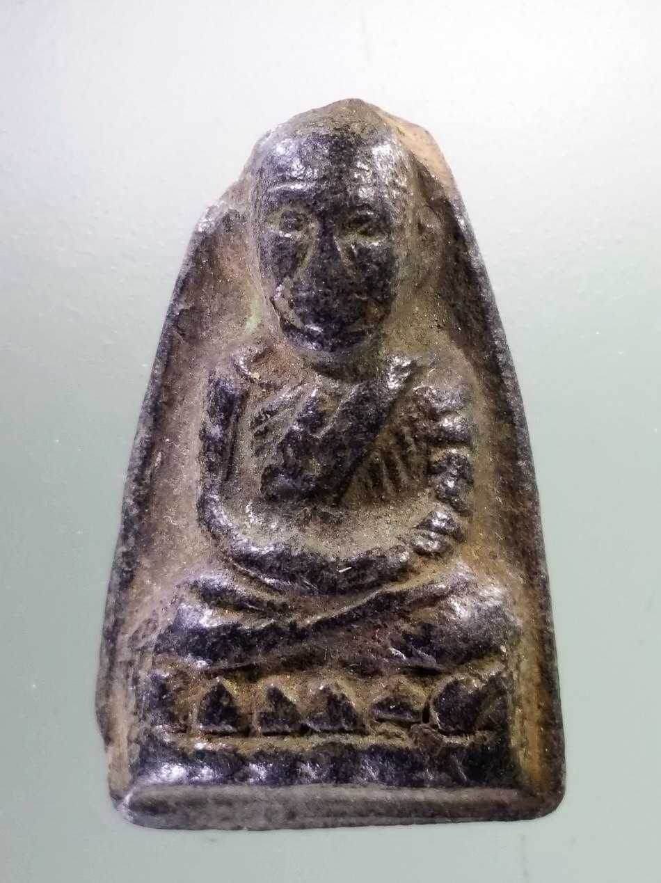 รหัสสินค้า หลวงปู่ทวด วัดต่างๆ 064 หลวงปู่ทวด เนื้อดินเผา วัดช้างให้ ปี 2513 พระครูใบฎีกาขาว สร้าง