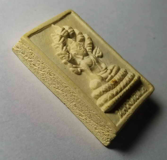 รหัสสินค้า พระเนื้อดิน เนื้อผง เนื้อว่าน 372 หลวงพ่อนาคเนื้อผง หลังพระสุวัณโณ (หลวงพ่อทอง) ไม่ทราบที่