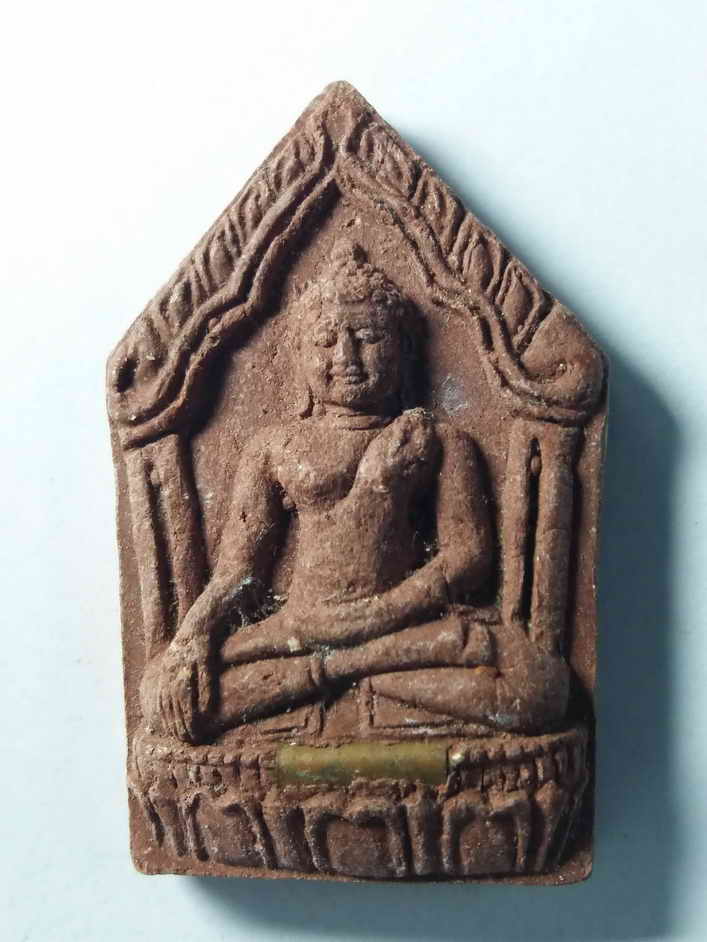 รหัสสินค้า พระเนื้อดิน เนื้อผง เนื้อว่าน 564 พระเจ้าทันใจ สมปรารถนา เนื้อผงฝังตะกรุด วัดร้องขุ้ม สร้างปี 2554