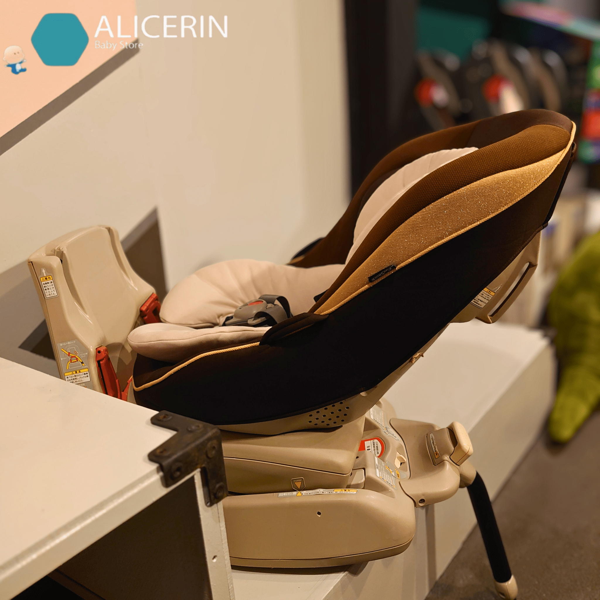 คาร์ซีทมือสอง Combi ZeusTurn EggShock carseat ผ่านการตรวจสอบมาตรฐานคุณภาพสินค้ามือสอง ฟรีประกันร้าน