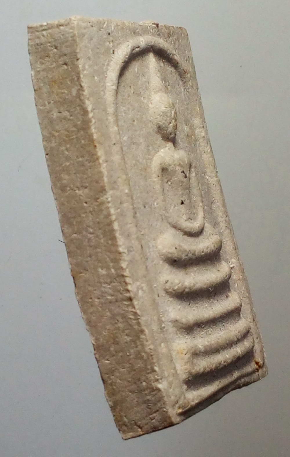 รหัสสินค้า พระสมเด็จ วัดต่างๆ 477 พระสมเด็จเนื้อผง หลังรูปเหมือนพระครูวิศิษฏ์สุทธิคุณ หลวงพ่อจำรัส วัดลาดพร้าว กรุงเทพฯ