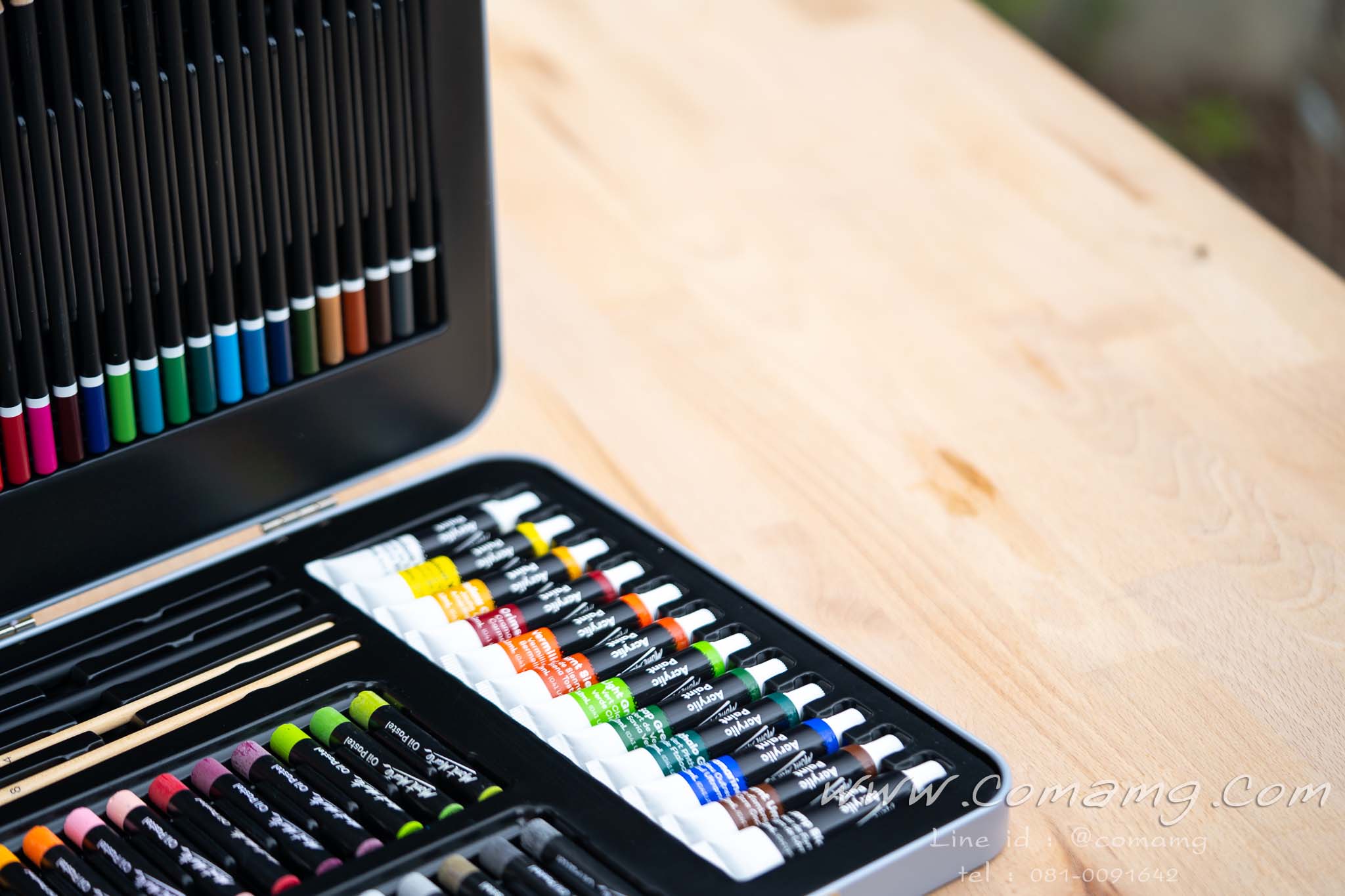 ชุดสี Mont Marte กระเป๋ากล่องเหล็ก อุปกรณ์วาดรูป 90 ชิ้น สีอะคริลิค ชอล์คน้ำมัน สีไม้ เมจิก พร้อมพู่กัน และอุปกรณ์วาดเขียน