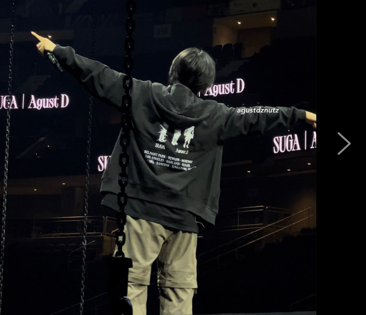 เสื้อกันหนาว BTS SUGA : คอนเสิร์ต AgustD D-Day