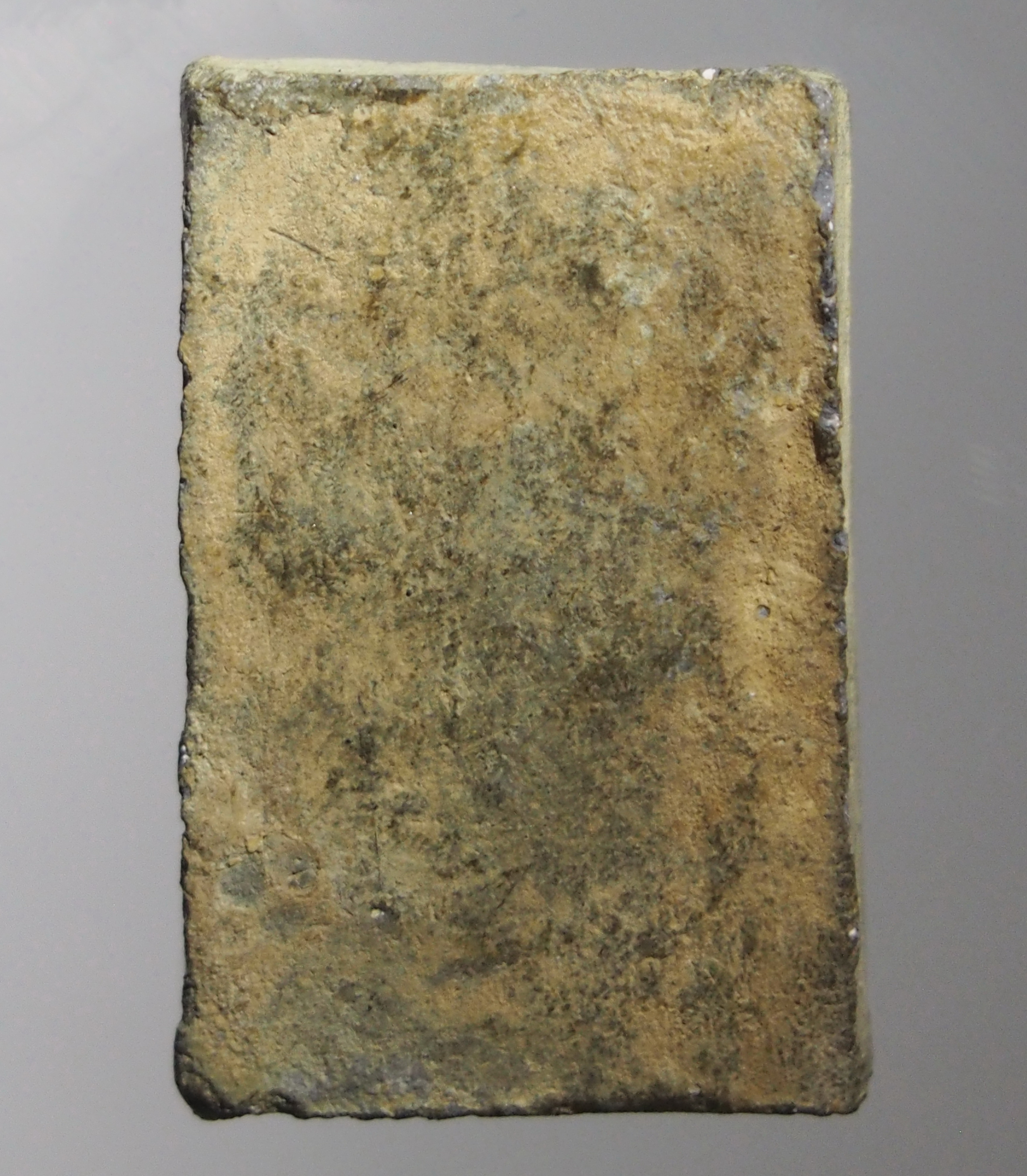 Antig on TT 005 พระสมเด็จพิมพ์ปรกโพธิ์ เนื้อผงใบลาน บรรจุกรุ ไม่ทราบที่ พระมีขนาดเล็กกว่าสมเด็จทั่วไป คล้ายๆพิมพ์พระคะแนนครับ พระรายการนี้ให้เช่าบูชาแล้ว