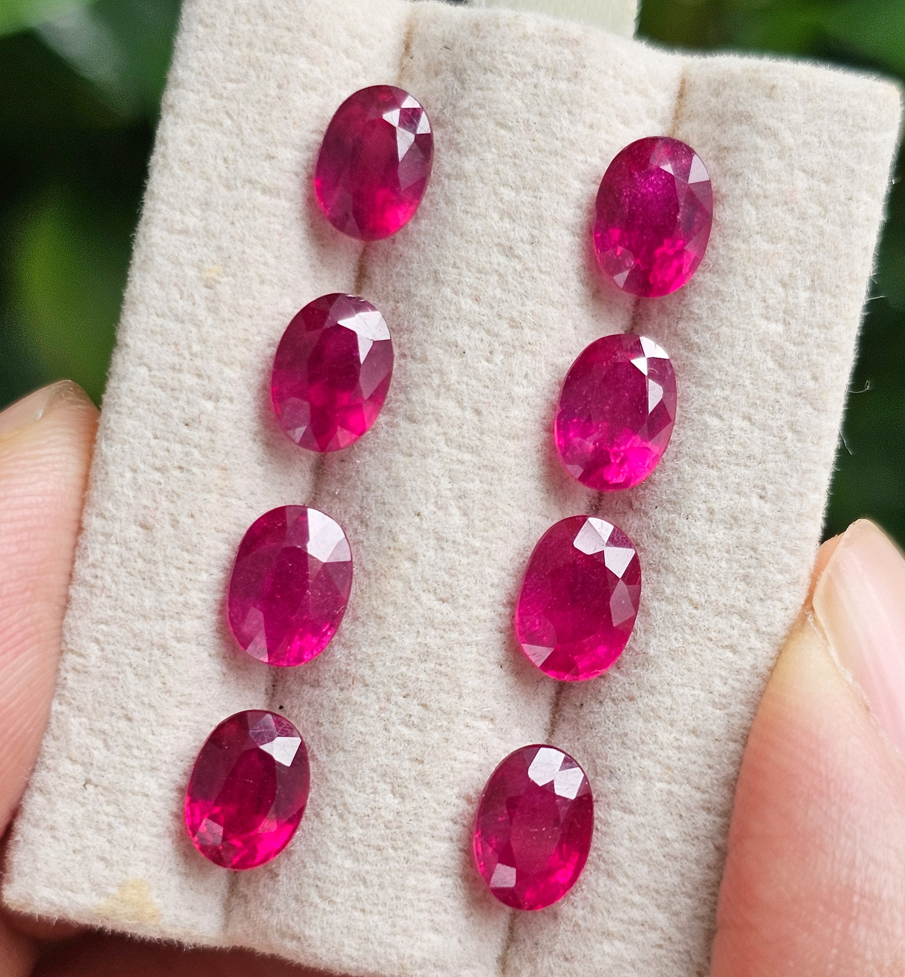 ทับทิมเผาใหม่ไข่ 7x5mm. 1 เม็ด