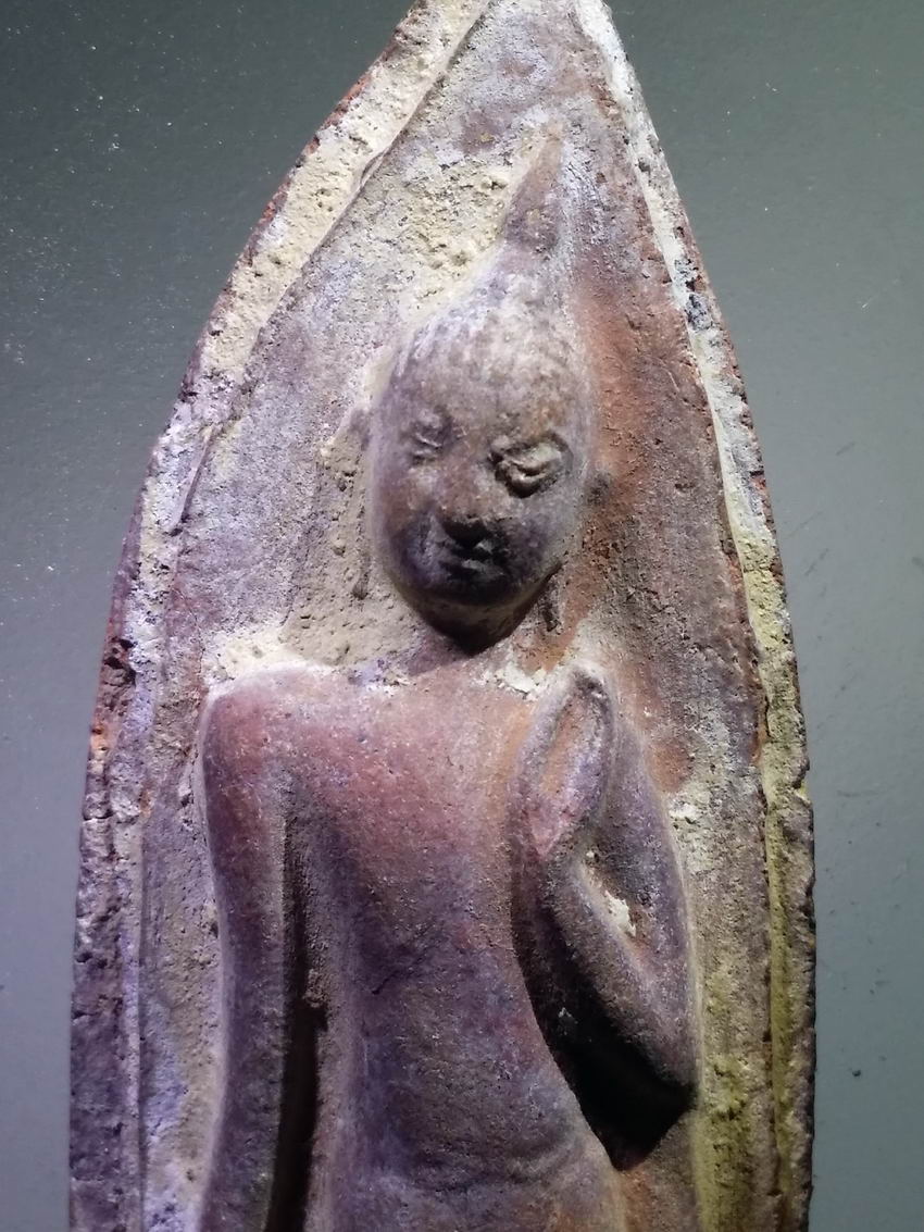 รหัสสินค้า พระกรุ 064 พระลีลา ถ้ำหีบ จังหวัดสุโขทัย สภาพชำรุด