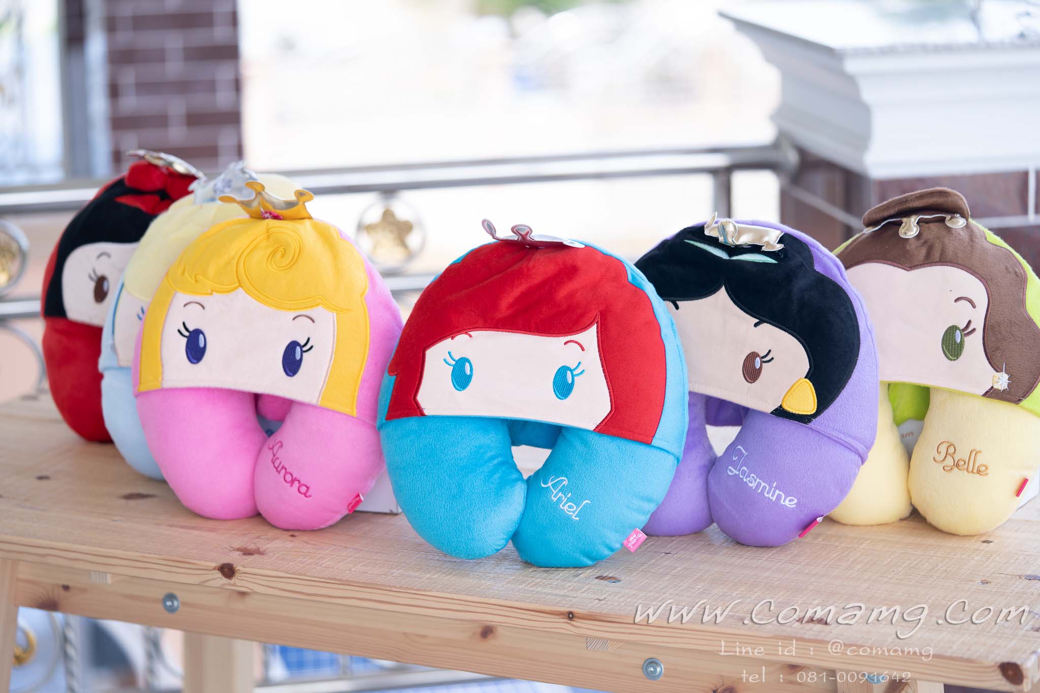 หมอนรองคอมีหมวก เจ้าหญิงแอเรียล จัสมิน อโลล่า สโนไวท์ เบล ซิลเดอร์เลล่า