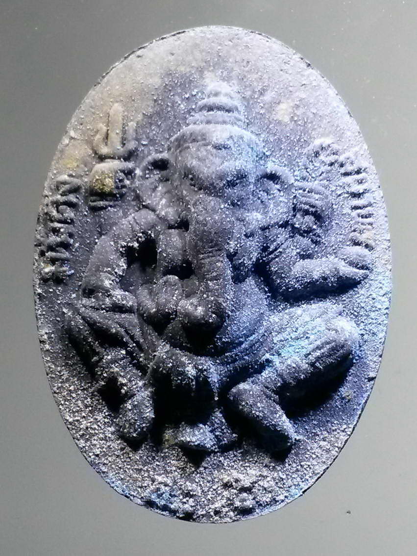 รหัสสินค้า จตุคามรามเทพ 137 พระเทวราชโพธิสัตว์จตุคามรามเทพ - พระพิฆเณศวร เทพเจ้าแห่งโชคลาภ เนื้อผงใบลานฝังตะกรุด รุ่นมั่นคง - สถาพร พร้อมกล่องเดิม